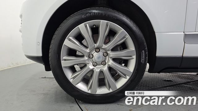 Land Rover Range Rover 2015 — photo 5