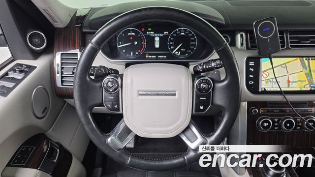 Land Rover Range Rover 2015 — photo 13