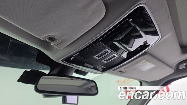 Land Rover Range Rover 2015 — photo 17