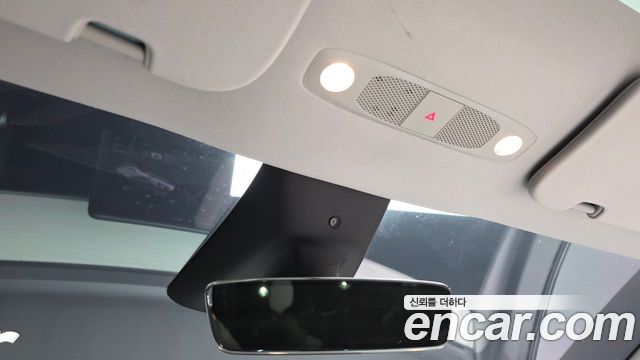 Tesla Model Y 2024 — photo 24