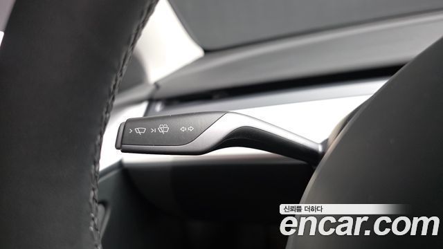 Tesla Model Y 2024 — photo 26