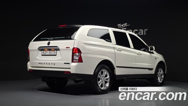 KG Mobility KORANDO 2018 — photo 2