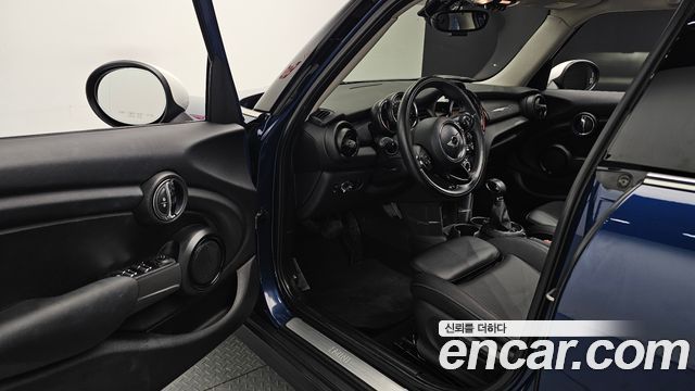 Mini Cooper 2015 — photo 10