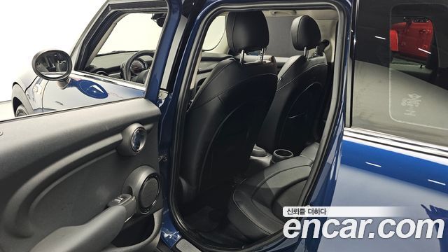 Mini Cooper 2015 — photo 12