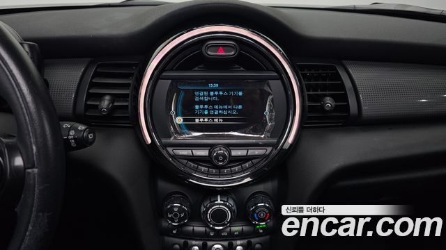 Mini Cooper 2015 — photo 14