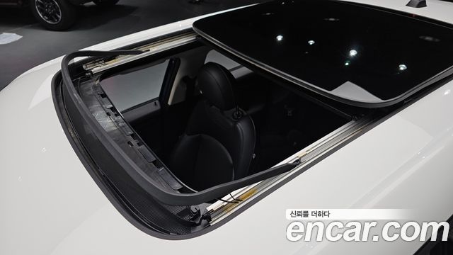 Mini Cooper 2015 — photo 19