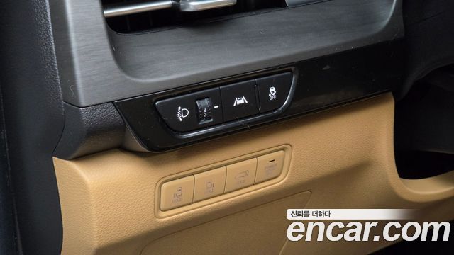 Kia Canival 2021 — photo 21