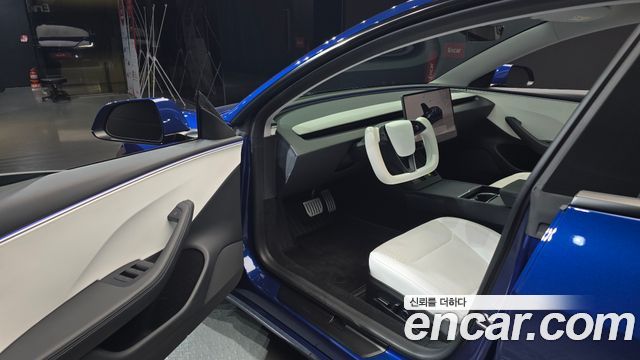 Tesla Model 3 2024 — photo 13