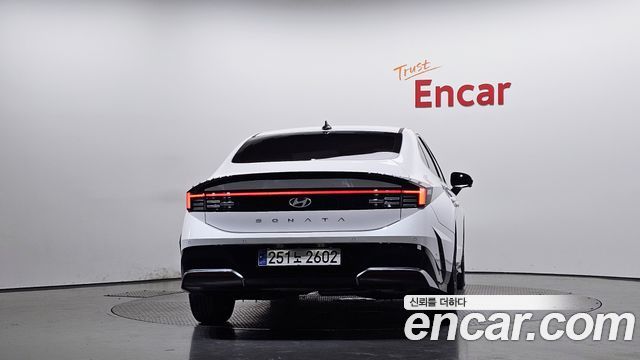 Hyundai Sonata 2025 — photo 4