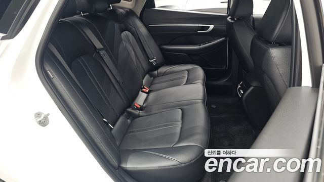 Hyundai Sonata 2025 — photo 17
