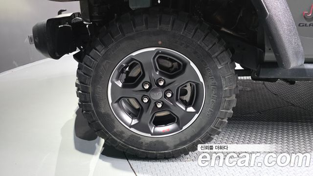 Jeep Gladiator 2023 — photo 5