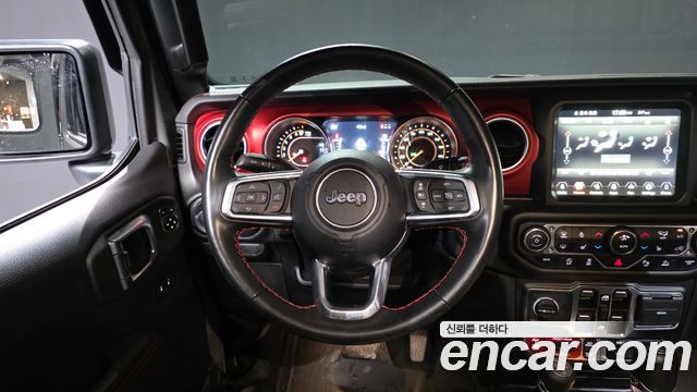 Jeep Gladiator 2023 — photo 19