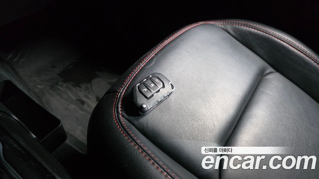Jeep Gladiator 2023 — photo 28
