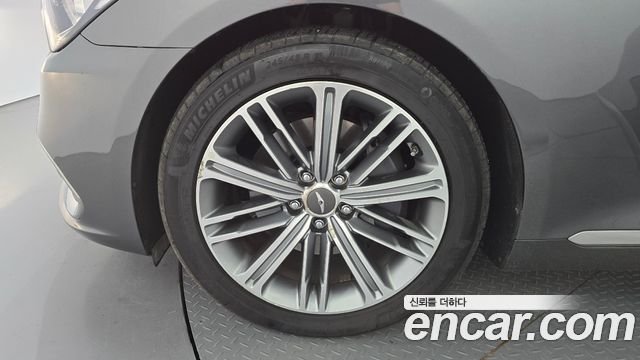 Genesis G80 2018 — photo 5