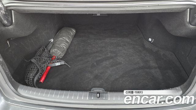 Genesis G80 2018 — photo 16