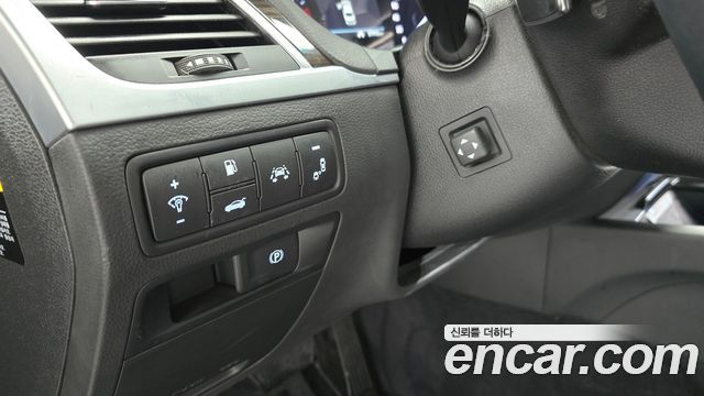 Genesis G80 2018 — photo 19