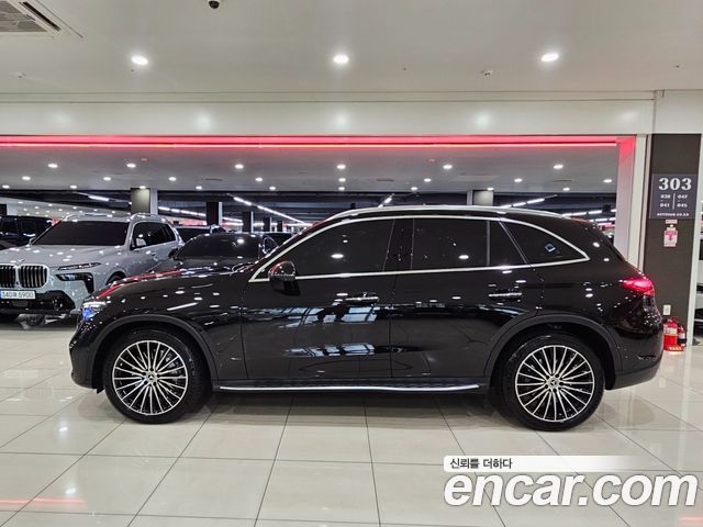 Mercedes-Benz GLC-Class 2024 — photo 20