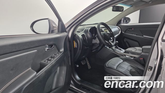 Kia Sportage 2013 — photo 10