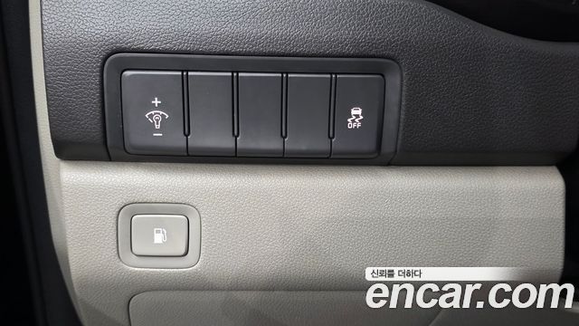 Kia Canival 2018 — photo 13