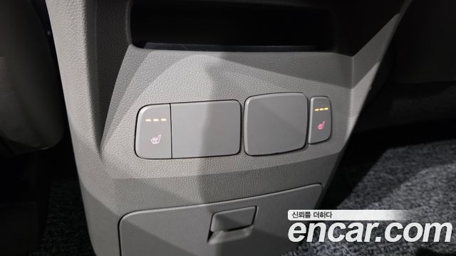 Kia Canival 2018 — photo 19