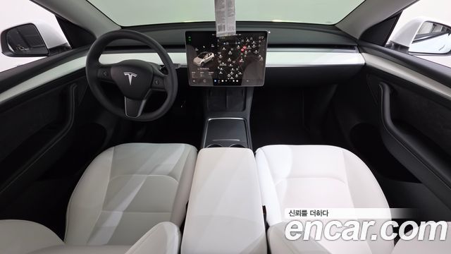 Tesla Model Y 2024 — photo 10