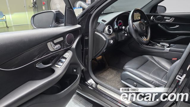 Mercedes-Benz GLC-Class 2019 — photo 13