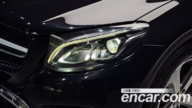 Mercedes-Benz GLC-Class 2019 — photo 8