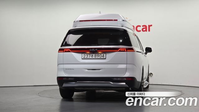 Kia Canival 2022 — photo 4