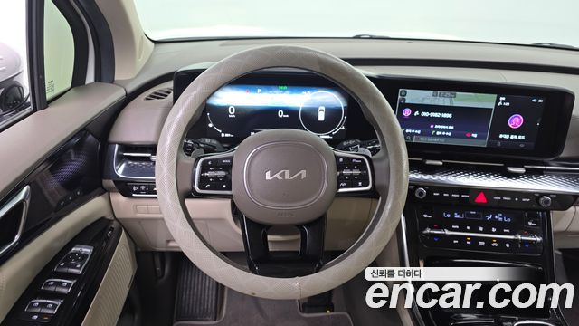 Kia Canival 2022 — photo 13