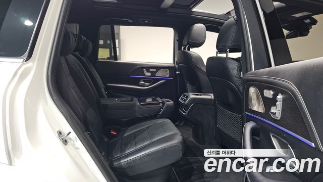 Mercedes-Benz GLS-Class 2022 — photo 17