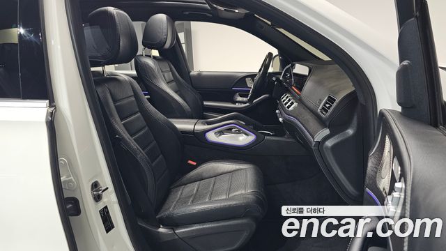 Mercedes-Benz GLS-Class 2022 — photo 16