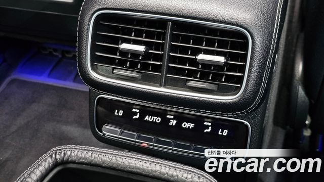 Mercedes-Benz GLS-Class 2022 — photo 34