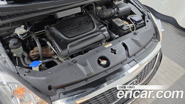 Kia Canival 2012 — photo 6