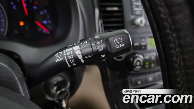 Kia Canival 2012 — photo 29
