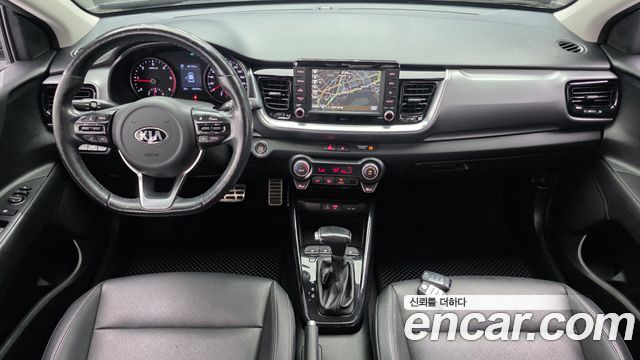 Kia Stonic 2018 — photo 10