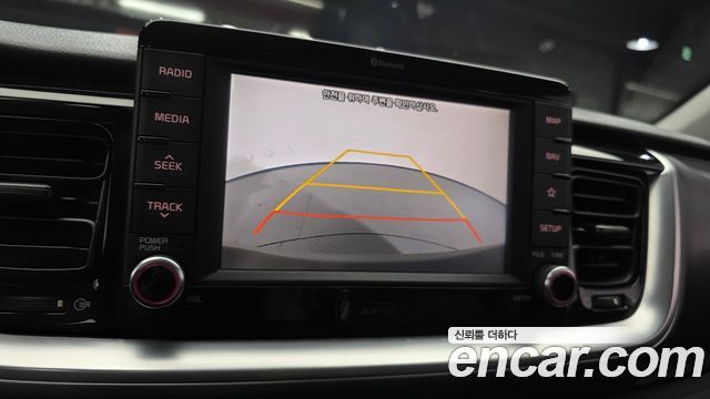 Kia Stonic 2018 — photo 20