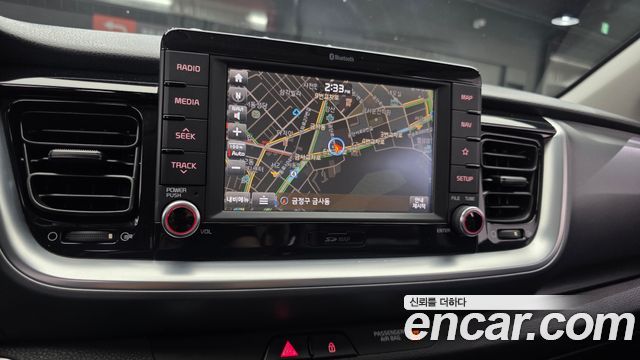 Kia Stonic 2018 — photo 21