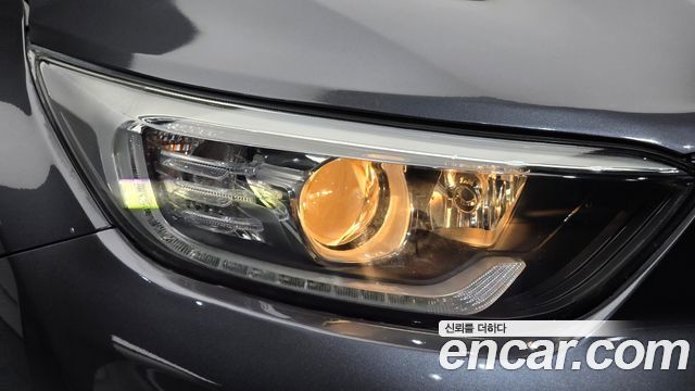 Kia Stonic 2018 — photo 8