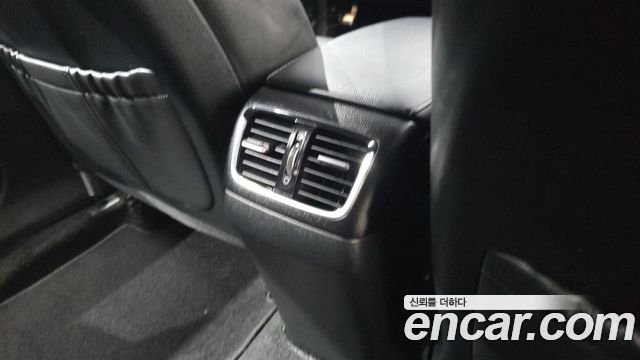 Hyundai Grandeur 2018 — photo 28