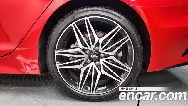 Kia Stinger 2023 — photo 7