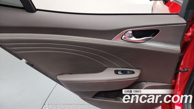Kia Stinger 2023 — photo 15
