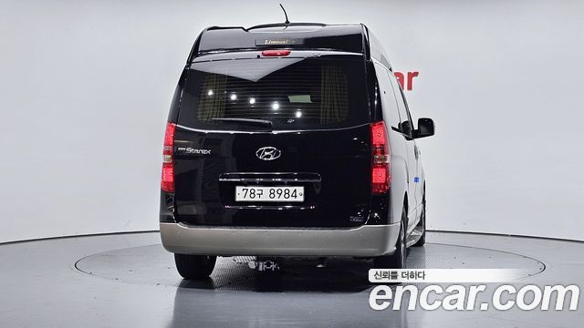 Hyundai Starex 2017 — photo 4