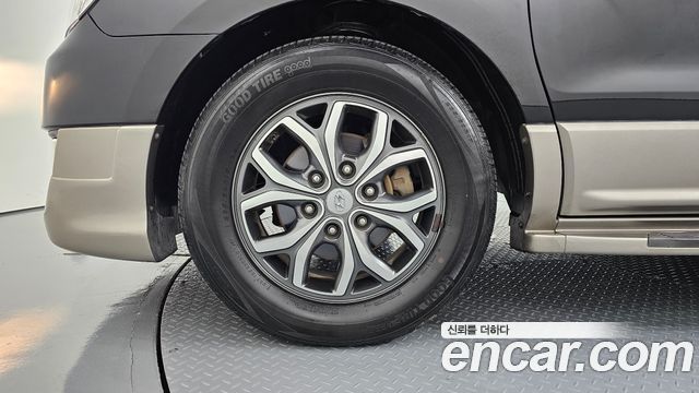 Hyundai Starex 2017 — photo 5