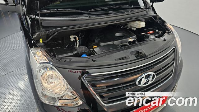 Hyundai Starex 2017 — photo 6