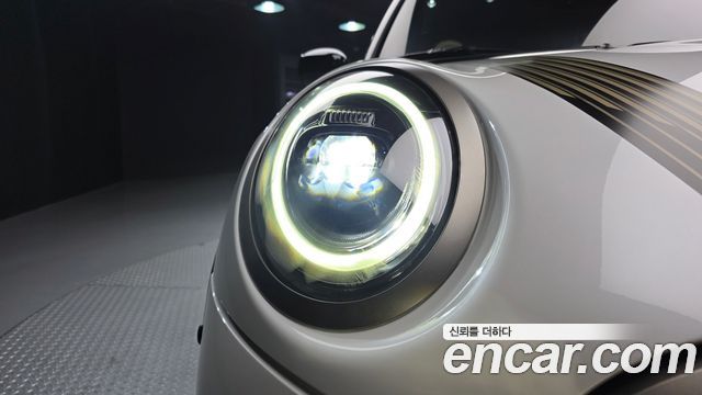 Mini Cooper Convertible 2024 — photo 8