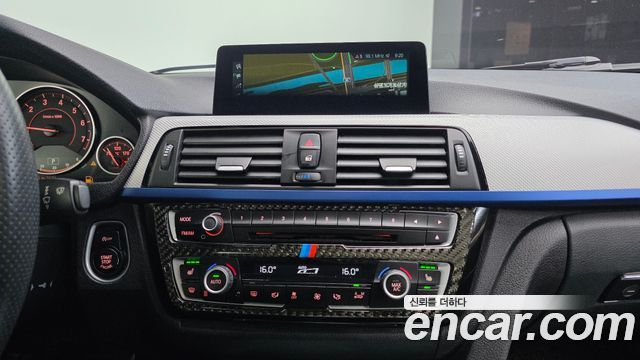 BMW 3-Series 2017 — photo 14