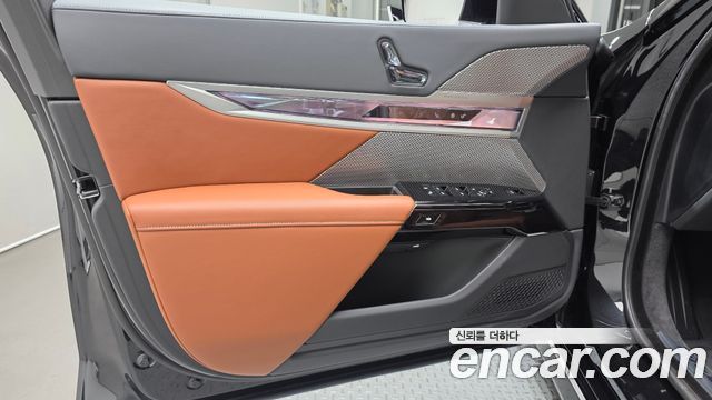 BMW 7-Series 2025 — photo 14