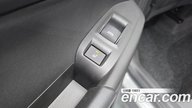 Chevrolet Korea Trailblazer 2022 — photo 19