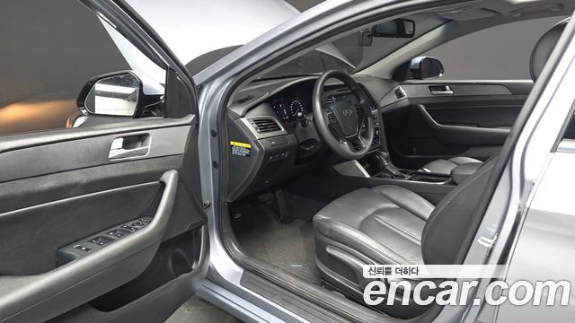 Hyundai Sonata 2017 — photo 10