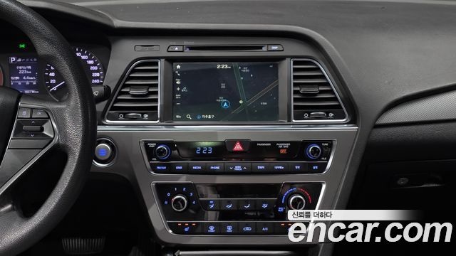 Hyundai Sonata 2017 — photo 14